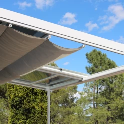 Pergola En Aluminium Thermolaqué Et Polycarbonate Blanc 360x300cm - ODESSA - Couleurs Du Monde -Jardin Fournitures Rabais pergola en aluminium thermolaque et polycarbonate blanc 360x300cm odessa couleurs du monde 2